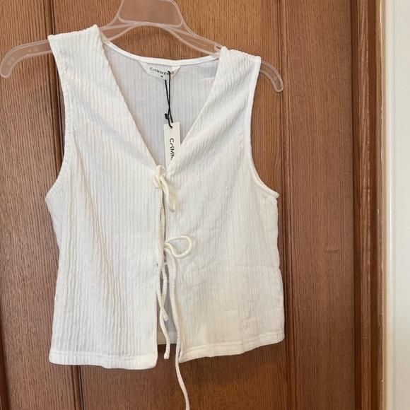 NWT- White Textured Set - Picture 3 of 3